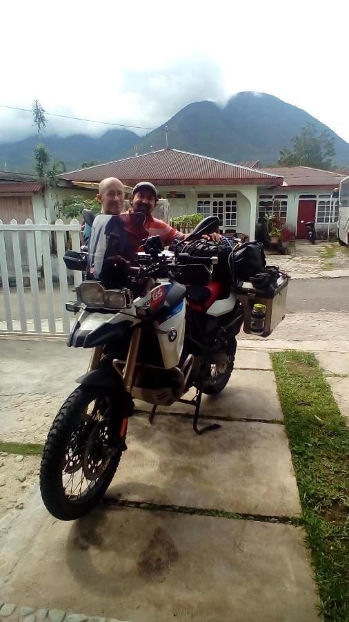 D-Rima Homestay Ruteng Exterior foto