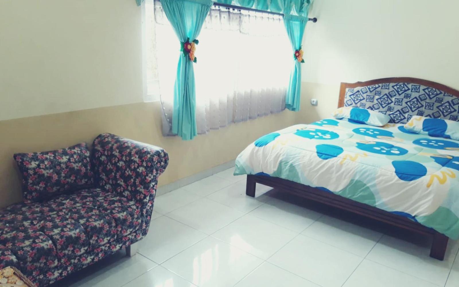 D-Rima Homestay Ruteng Exterior foto